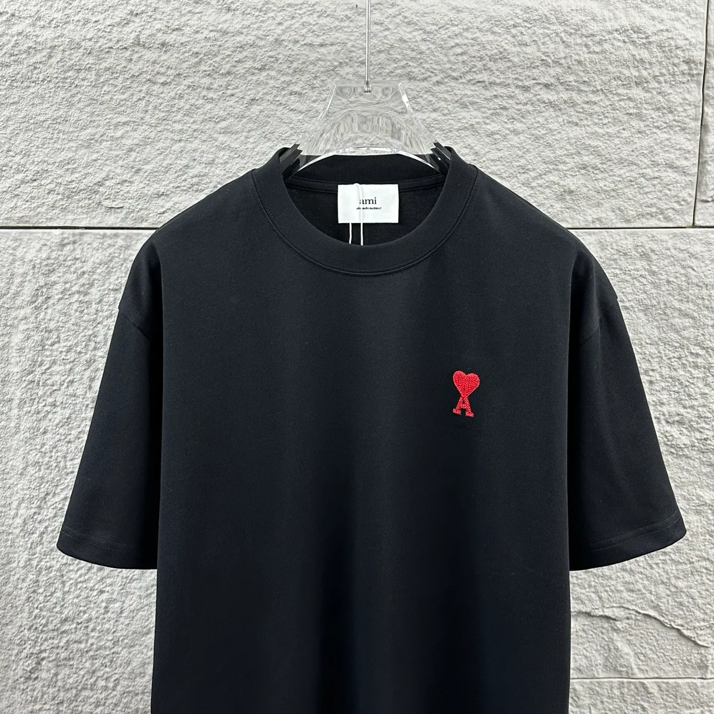 Ami Love 2026 Spring and Summer Style Classic simple three-dimensional embroidery small love personalized logo Customized double yarn plain cotton fabric Short-sleeved T-shirt Men and women Same Style Color: Black White Flower Gray Angola Red Size: S (90-130 pounds) M (120-150 pounds) L (140-165 pounds) XL (160-180 pounds) XXL (180-210 pounds)